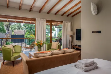 Colombo Villa Collection Отели рядом с достопримечательностью «Isipathanaramaya Buddhist Temple»