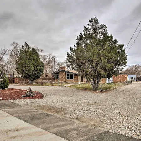 Cozy Grand Junction Bungalow by Trails and Wineries!