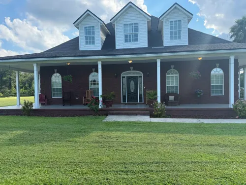 Sleeps 20. Spacious 7-Bedroom House in Callahan Just 15 Min from Jax Airport.