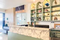 RedDoorz at Vall Guest House Balikpapan Hotels in North Balikpapan