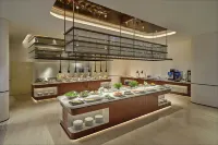 LOTTE HOTELS & RESORTS GIMHAE - breakfast
