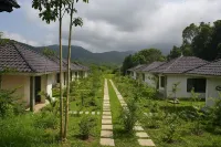 Amritara Sonemale Resort, Chikmagalūr Hotels near Byrapura mountain view