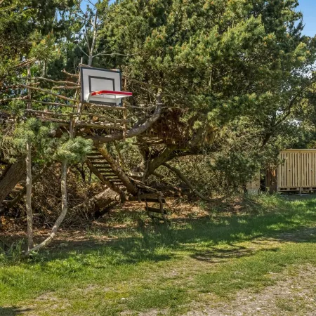 "Winder" - 1.3km from the Sea