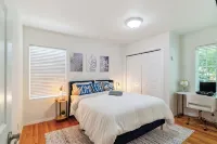 Stylish 3BR Getaway + Pool Hotels in Tarzana