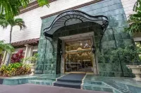 Spacious 2bd/2br with ocean and panoramic views!