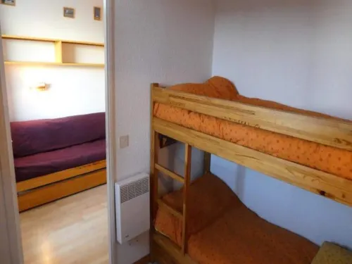Apartment in Réallon near Ski Slopes