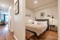 1BR | Rooftop, Gym, Views | Bellevue | Sophari B - Boutique