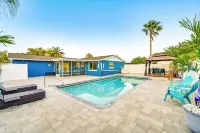 Holiday Oasis with Heated Pool Near Gulf Beaches!