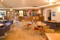 Premier Inn London Elstree / Borehamwood Hotels in Radlett
