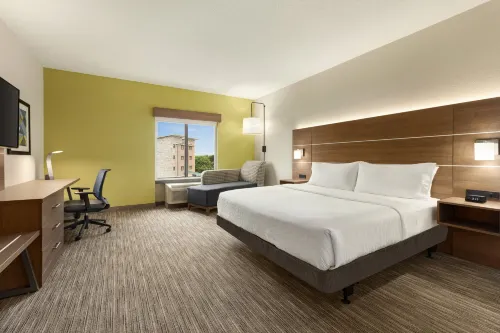 Holiday Inn Express & Suites Akron Regional Airport Area Hotel a New Franklin