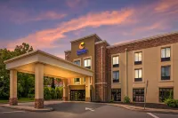 Comfort Inn & Suites Amish Country