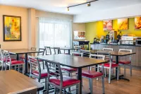 Comfort Inn - breakfast