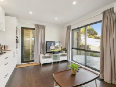 Modern 1BR Flat, Private Entry, Full Kitchen-30 minutes' drive to Wellington CBD Hotéis em Upper Hutt