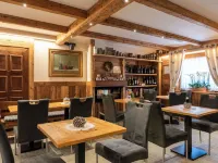 L'Abri des Amis Hotels near Pra Neyron