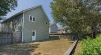 Beachy Obx 2Bedrm-No Stairs-Close to Beach and Shops! - Apartments