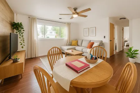 Boulder 2BR Near University of Colorado & Trails