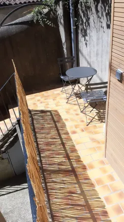 Apartment in the center of Vals les Bains Отели в г. Ардеш