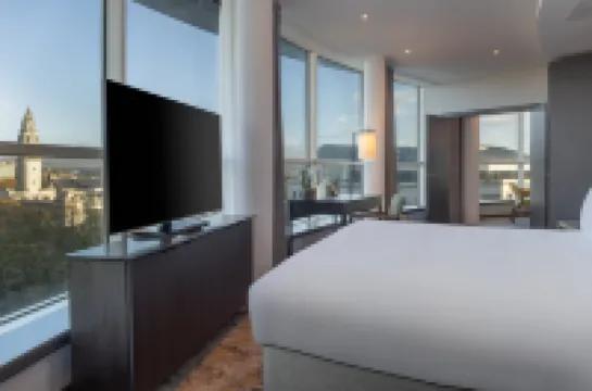 ヒルトン カーディフ