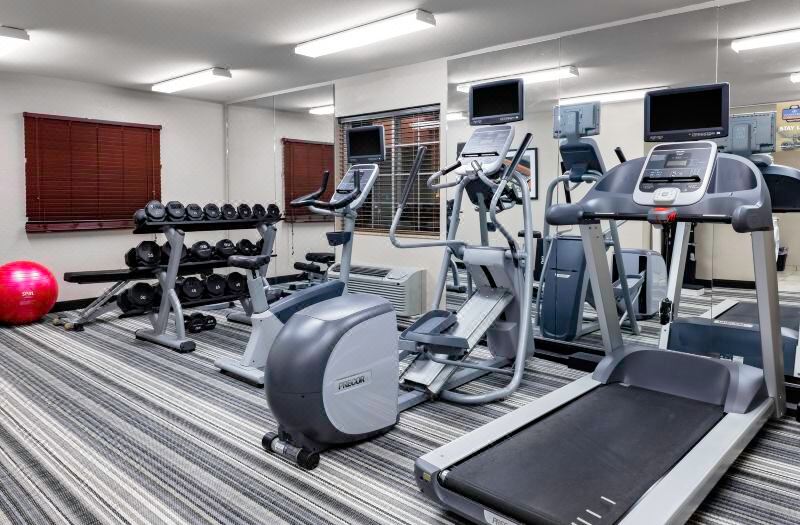 Candlewood Suites Warner Robins/Robins AFB by IHG photo 3