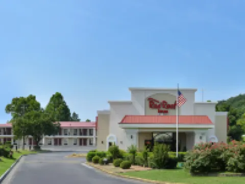 เรดรูฟอินน์ ดาลตัน โรงแรมในดาลตัน