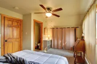 Cozy Lead Cabin w/ Deck < 1 Mi to Ski Slopes! - 3-Star