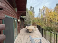 Authentic up North Log Cabin with Modern Comforts Hotels in Lutsen