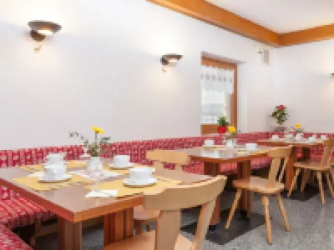 Jägerhaus Hotels in Pellizzano