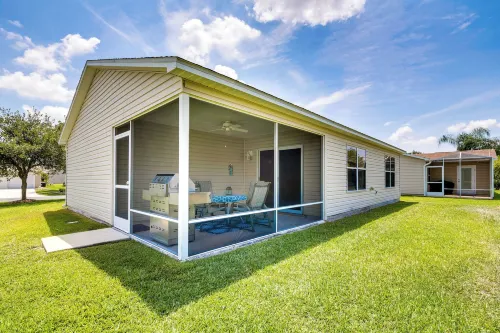 Lanai & Golf Cart: the Villages Vacation Rental!
