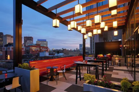 Citizenm Boston North Station Отели рядом с достопримечательностью «Harborwalk»