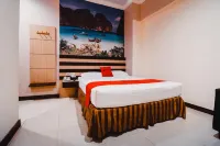 Reddoorz Plus Near Makassar Town Square Hotels in Tamalanrea
