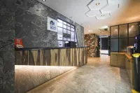 Changwon Masan Aria - 2-Star