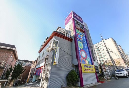 숙소 비교 분석 이미지