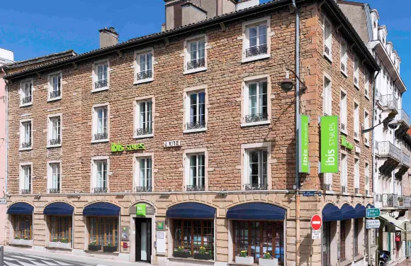 宜必思尚品梅肯中心酒店