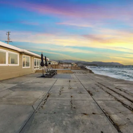 @marbella Lane-oceanfront Retreat w/ Stunning View