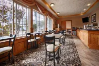 Best Western Plus Bayshore Inn