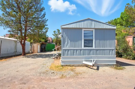 沙漠天堂舒適的兩卧室移動房屋，靠近新墨西哥州立大學