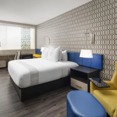 GLo Best Western Dawley Farms in Sioux Falls