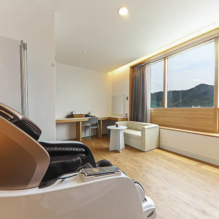 Changwon Masan Ive Hotel