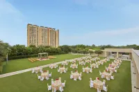 DoubleTree by Hilton Agra - breakfast