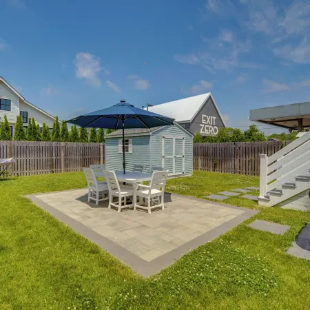 Beautiful Cape May Cottage Walk to Beach and Mall!