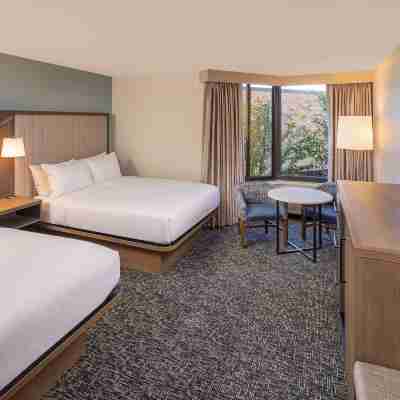 DoubleTree by Hilton Hotel Jackson Rooms