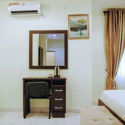 Golden Top Hotel Hotels near Coal City Mega Pavilion
