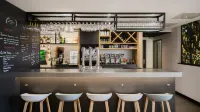 沙特爾中心康鉑酒店 - 酒吧