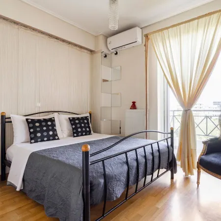 Casa Myriam Marousi View & Parking