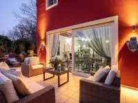 Villa Catia Farmhouse, Three Luxury Bedrooms, a Jacuzzi Pool and a Dream-Like Getaway Experience Hotels in Capannori