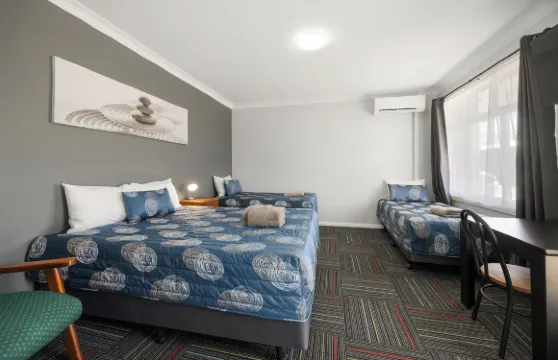 堪薩斯城汽車旅館