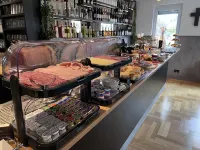 Hotel Falken - breakfast