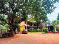 สุจาฏา ทัวริสต์ เรสต์ - อ่างจากุชชี่
