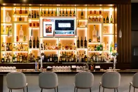 Crowne Plaza Toronto - North York - Bar