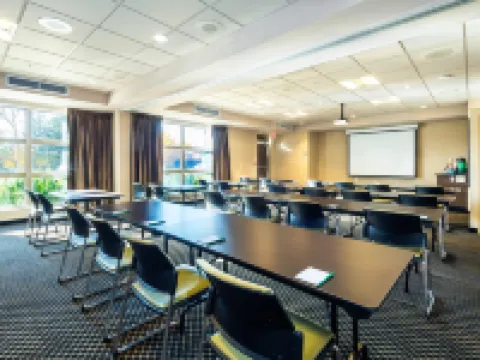 Quality Inn & Suites Hotel di Petawawa